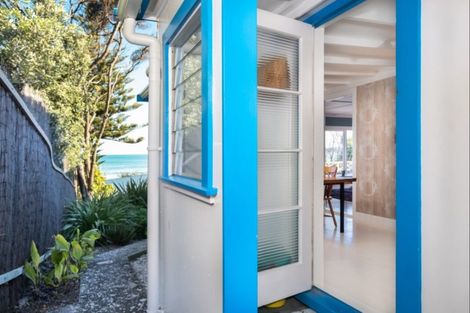 Photo of property in 12 Makorori Beach Road, Makorori, Gisborne, 4073