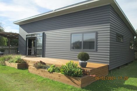 Photo of property in 2a Kennedy Street, Foxton Beach, Foxton, 4815