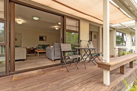 Photo of property in 15 Lowes Place, Solway, Masterton, 5810