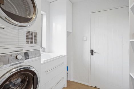 Photo of property in 16a Hadlow Place, Burnside, Christchurch, 8041