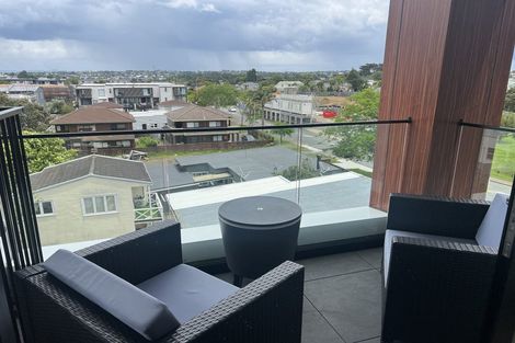 Photo of property in 307/28 Killarney Street, Takapuna, Auckland, 0622
