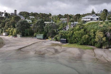 Photo of property in 30 Bay View Road, Raglan, 3225