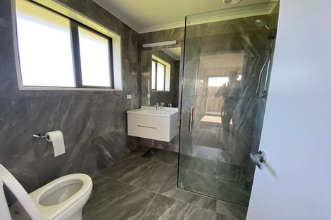 Photo of property in 9 Curtis Street, Woodend, 7610