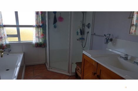 Photo of property in 14 George Street, Waimate, 7924