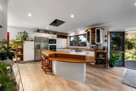 Photo of property in 20 Patterson Road, Hurworth, New Plymouth, 4371