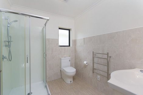 Photo of property in 44 Cape Vista Crescent, Pukekohe, 2120