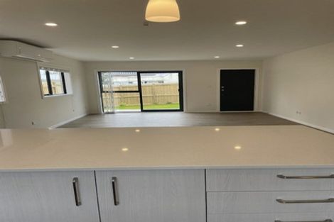 Photo of property in 79a Chilcott Road, Henderson, Auckland, 0612