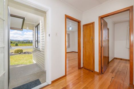 Photo of property in 42 Great South Road, Huntly, 3700