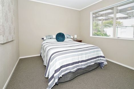 Photo of property in 36 Macmurdo Avenue, Glenview, Hamilton, 3206