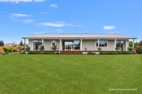Photo of property in 2 Pukeko Way, Amberley, 7410