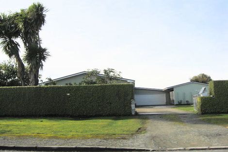 Photo of property in 35 Hillary Street, Winton, 9720