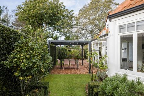 Photo of property in 25 Hall Street, Cambridge, 3434