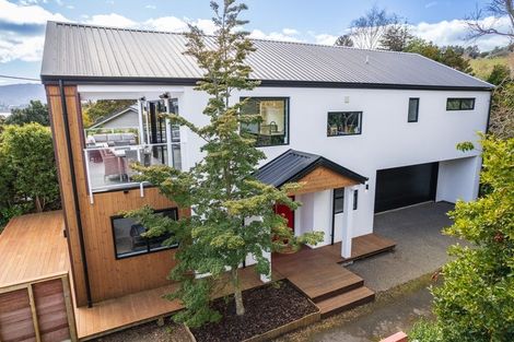 Photo of property in 16a Kellas Street, Macandrew Bay, Dunedin, 9014