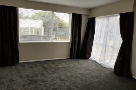 Photo of property in 19c Royal Park Drive, Parklands, Christchurch, 8083