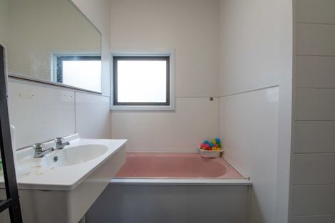 Photo of property in 73 Kea Street, Selwyn Heights, Rotorua, 3015