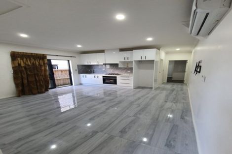 Photo of property in 98 Tir Conaill Avenue, Flat Bush, Auckland, 2019