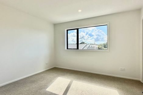 Photo of property in 25/28 Westgate Drive, Westgate, Auckland, 0614