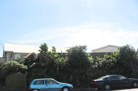 Photo of property in 17 Buller Street, New Plymouth, 4310