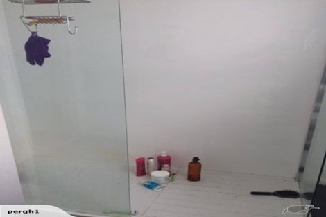 Photo of property in 1/124 Wairakei Road, Bryndwr, Christchurch, 8053