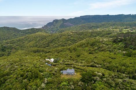 Photo of property in 112 Lone Kauri Road, Karekare, New Lynn, 0772