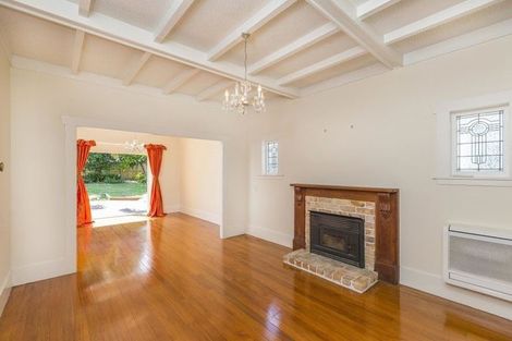 Photo of property in 172 Lake Road, Belmont, Auckland, 0622