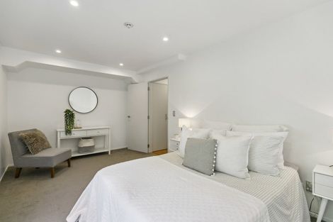 Photo of property in 44 Saddleback Grove, Karori, Wellington, 6012