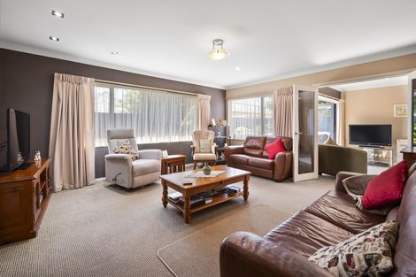 Photo of property in 27a Knowles Street, Terrace End, Palmerston North, 4410