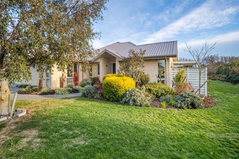 Photo of property in 14 Riverside Way, Amberley, 7410