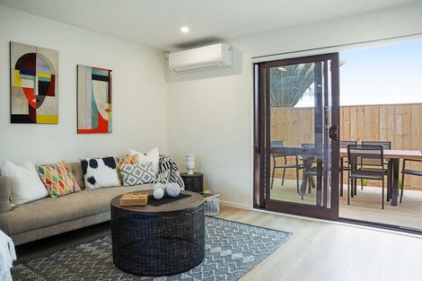 Photo of property in 28a Mckinstry Avenue, Mangere East, Auckland, 2024