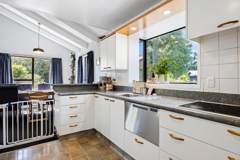 Photo of property in 4 Woodfield Place, Woodend, 7610