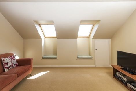 Photo of property in 3 Mallard Place, Unsworth Heights, Auckland, 0632