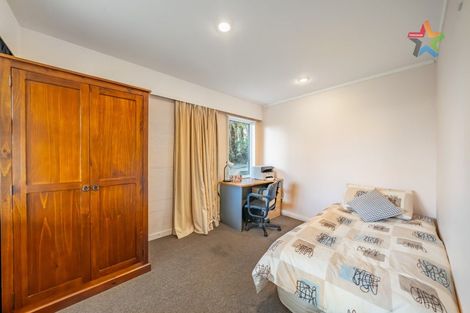 Photo of property in 35 Harbour View Road, Harbour View, Lower Hutt, 5010
