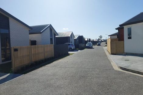 Photo of property in 10 Papaka Lane, Poike, Tauranga, 3112