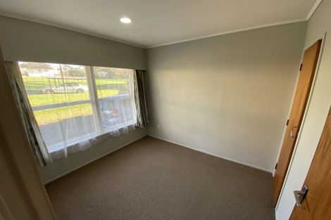 Photo of property in 18 Diana Drive, Glenfield, Auckland, 0627
