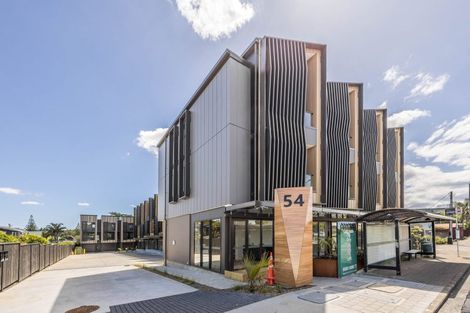 Photo of property in 15/54 Taharoto Road, Takapuna, Auckland, 0622