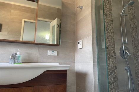 Photo of property in 42 Merriefield Avenue, Forrest Hill, Auckland, 0620