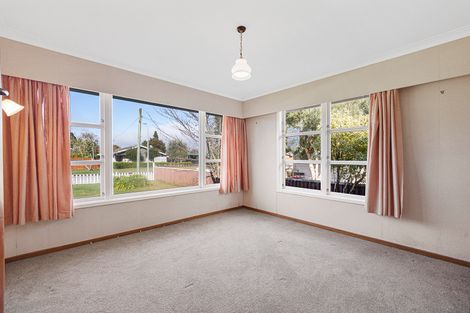 Photo of property in 20 Clare Street, Cambridge, 3434