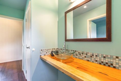 Photo of property in 108 Kinloch Road, Kinloch, Taupo, 3377