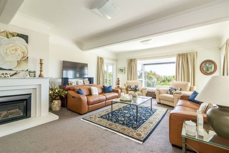 Photo of property in 4 Nehru Place, Cashmere, Christchurch, 8022