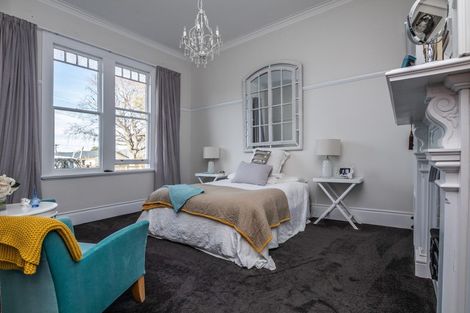 Photo of property in 1 Mary Street, Winton, 9720