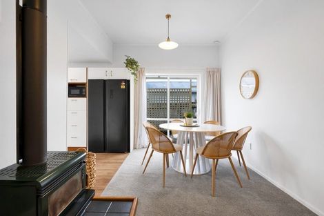 Photo of property in 42 Gaine Street, New Plymouth, 4310