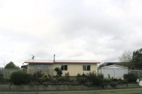 Photo of property in 14 Kiddle Drive, Hilltop, Taupo, 3330