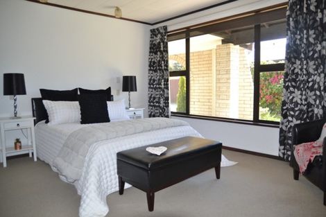 Photo of property in 126a Percival Street, Rangiora, 7400