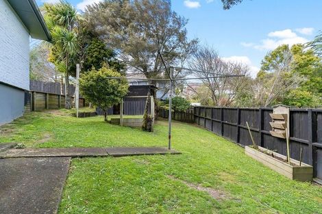 Photo of property in 12 Devonshire Road, Unsworth Heights, Auckland, 0632