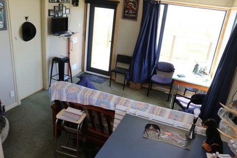 Photo of property in 38 Surrey Street, Orepuki, Riverton, 9881