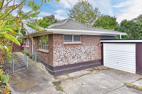 Photo of property in 2/14 Bendale Place, Papatoetoe, Auckland, 2025