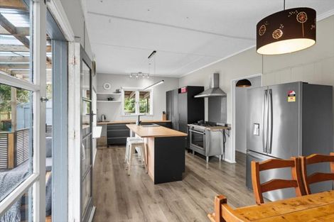 Photo of property in 24 Pah Road, Te Puke, 3189