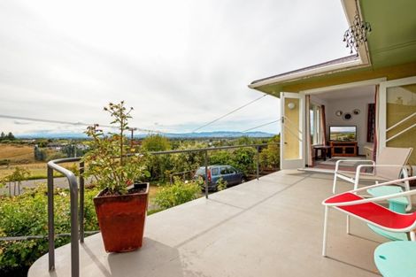 Photo of property in 16 Halcombe Road, Feilding, 4702