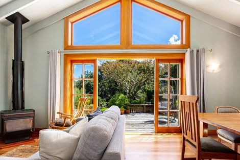 Photo of property in 56 View Road, Houghton Bay, Wellington, 6023