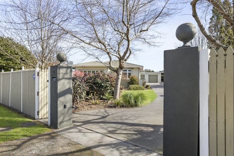 Photo of property in 72 Thornton Road, Cambridge, 3434